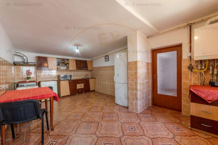 0 % Comision Casa spatioasa +Spatiu Comercial zona Stefanesti Arges!