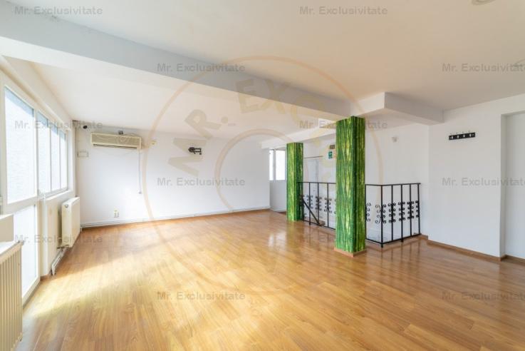 0 % Comision Casa spatioasa +Spatiu Comercial zona Stefanesti Arges!