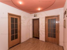 Apartament spatios 4 camere -Trivale-etaj intermediar