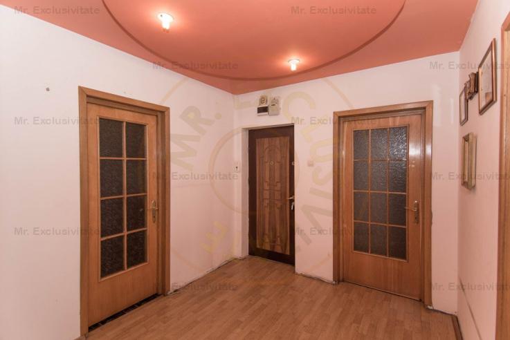 Apartament spatios 4 camere -Trivale-etaj intermediar