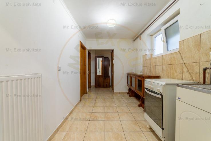 0% Comision Apartament 3 camere etaj 1-Pitesti Liceu A.Odobescu!