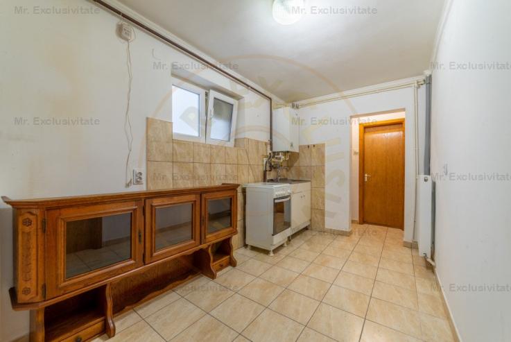 0% Comision Apartament 3 camere etaj 1-Pitesti Liceu A.Odobescu!