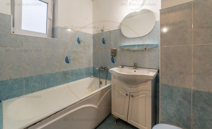 0% Comision Apartament 3 camere etaj 1-Pitesti Liceu A.Odobescu!