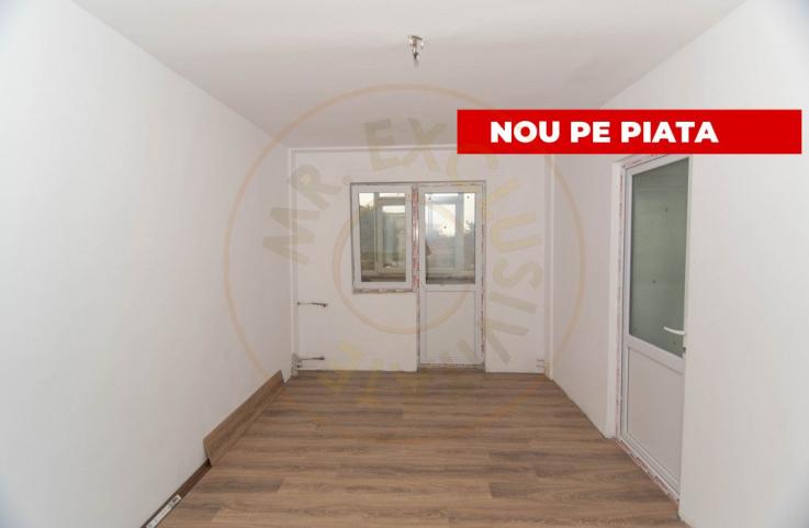 Apartament 3 camere etaj 2