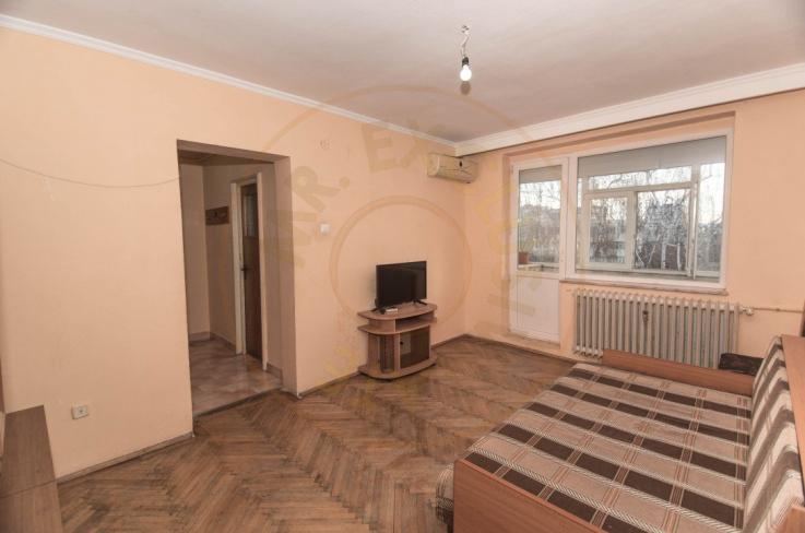 Apartament 2 camere în Craiovei