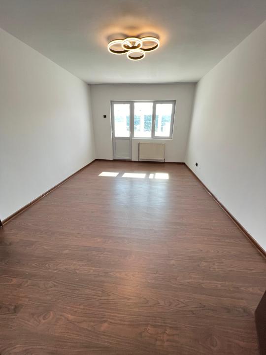 Vanzare apartament 2 camere decomandat - Parcul Voievozilor