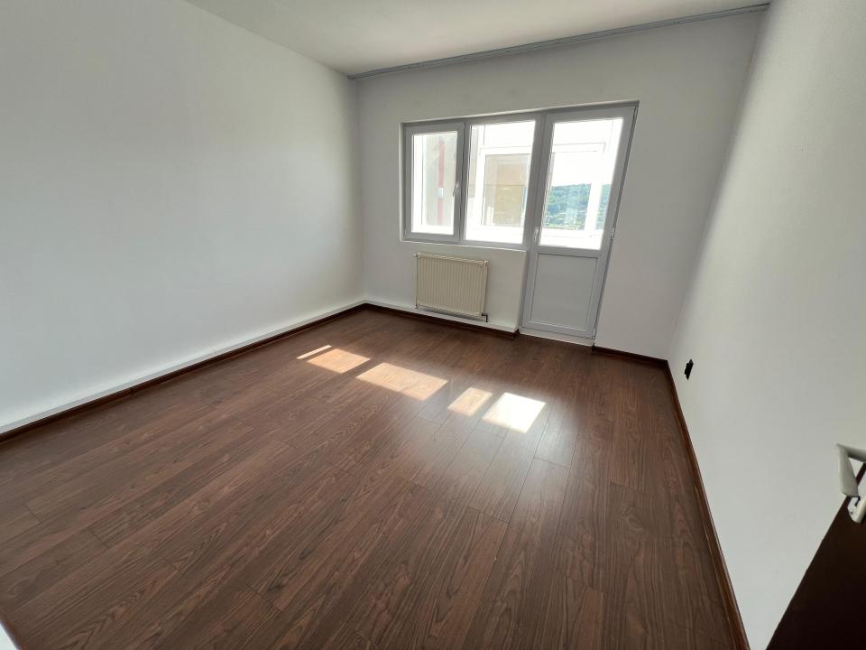 Vanzare apartament 2 camere decomandat - Parcul Voievozilor