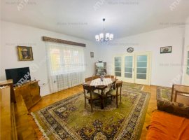 Vanzare apartament 4 camere, Central, Sibiu