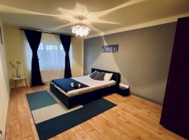 Apartament cu 3 camere zona Aradului - cu acoperis- 