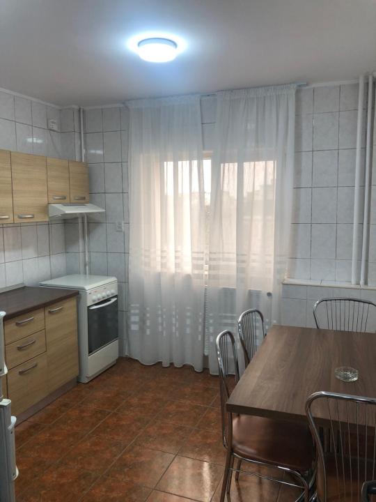 apartament ultracentral de inchiriat