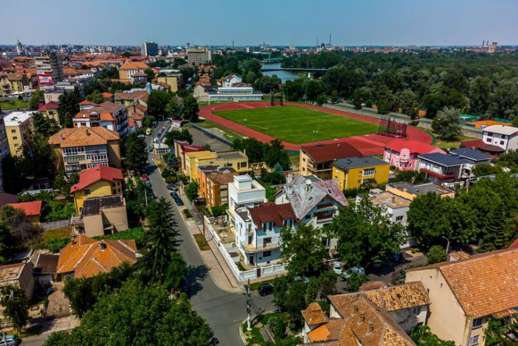 Proprietate Vândută Apartament la casă tip duplex pe Strada 9 Mai