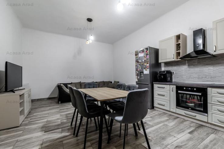 Oportunitate! Apartament spațios 3 camere - în Inima Aradului