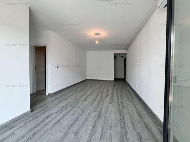 Apartament cu 3 camere, Adora Park. cu 2 locuri de parcare