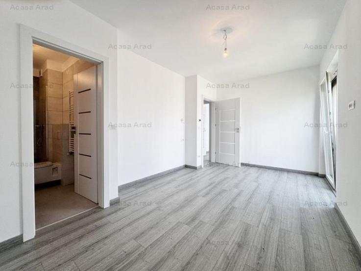 Apartament cu 3 camere, Adora Park. cu 2 locuri de parcare