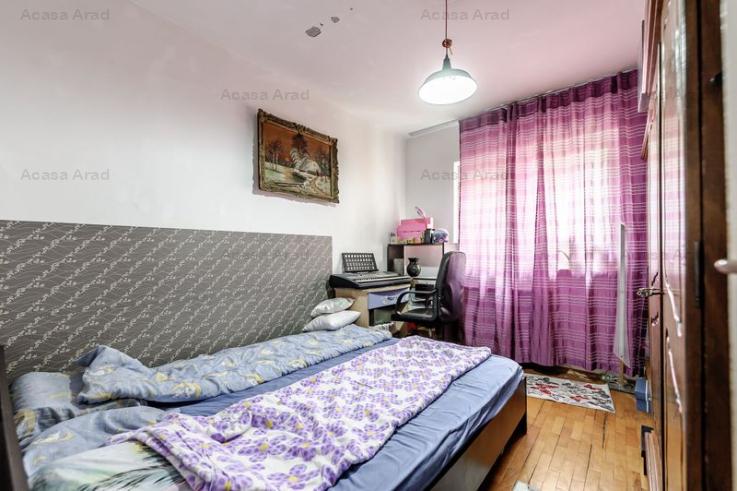 REZERVAT! Apartament, 3 camere, 2 băi,  Etajul 2 în Micalaca,