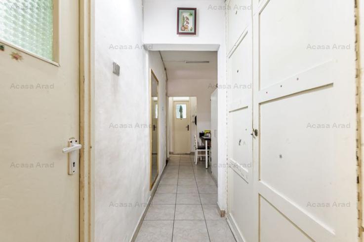 REZERVAT! Apartament, 3 camere, 2 băi,  Etajul 2 în Micalaca,