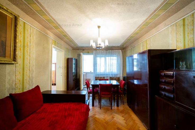 Apartament cu 2 camere gradiste etajul 3