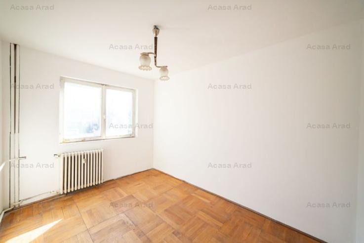 Apartament cu 2 camere etaj 1 - Aurel Vlaicu Lebada Comision 0%