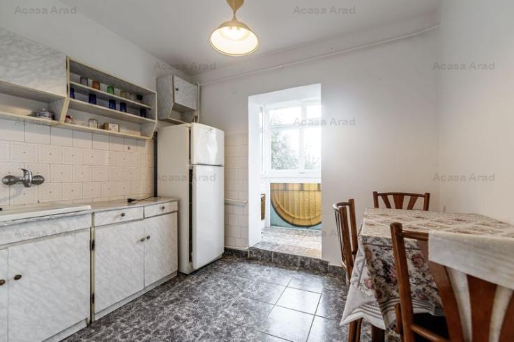 Apartament 2 camere, decomandat aproape de natură și facilități!