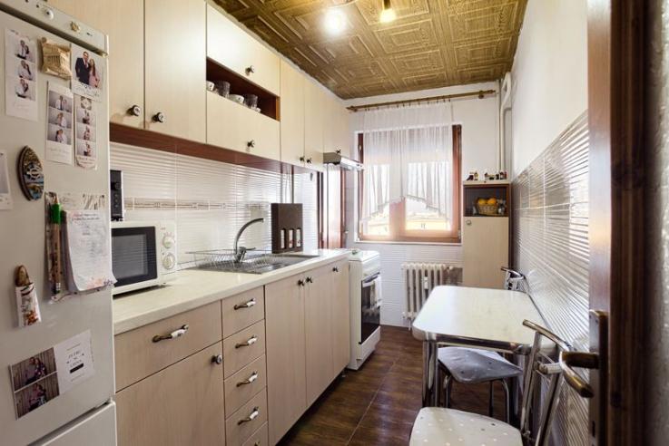 Apartament cu 3 camere decomandat la Fortuna