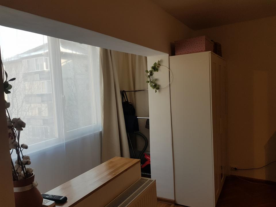 Apartament deosebit cu 1 camera in zona Kogalniceanu ( Badea Cartan)
