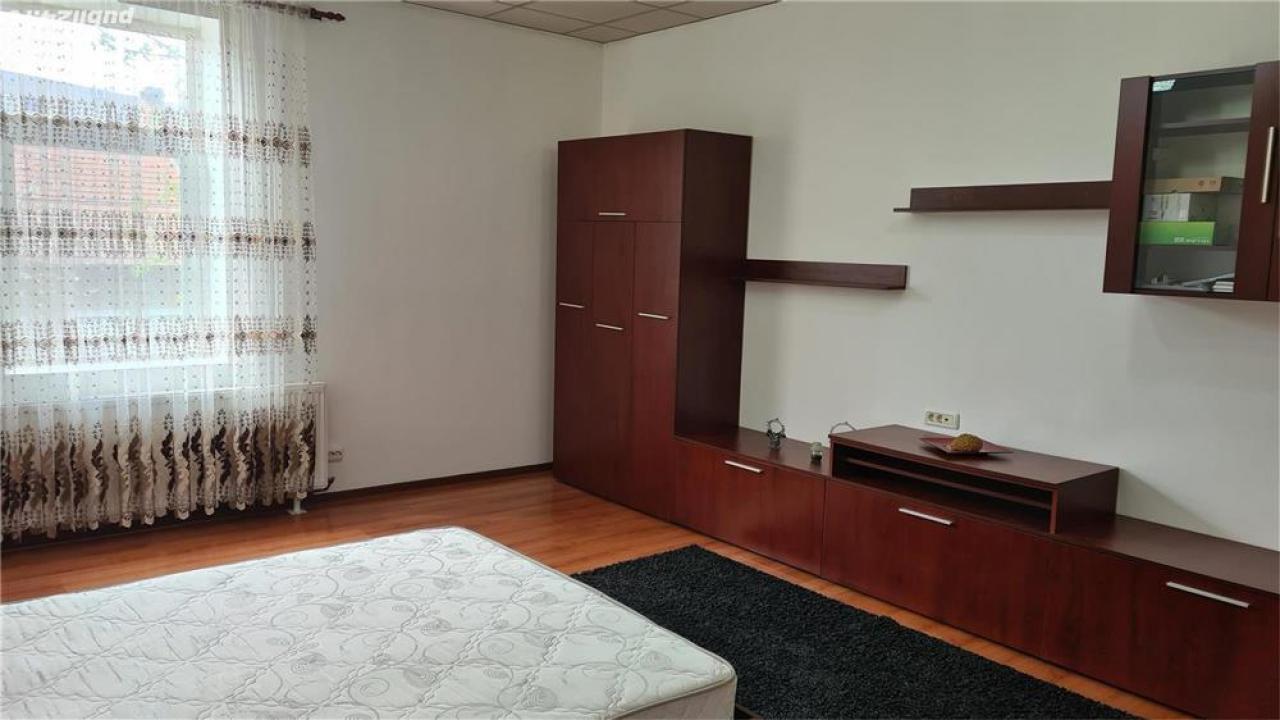 Apartament cu 1 camera in zona Kogalniceanu