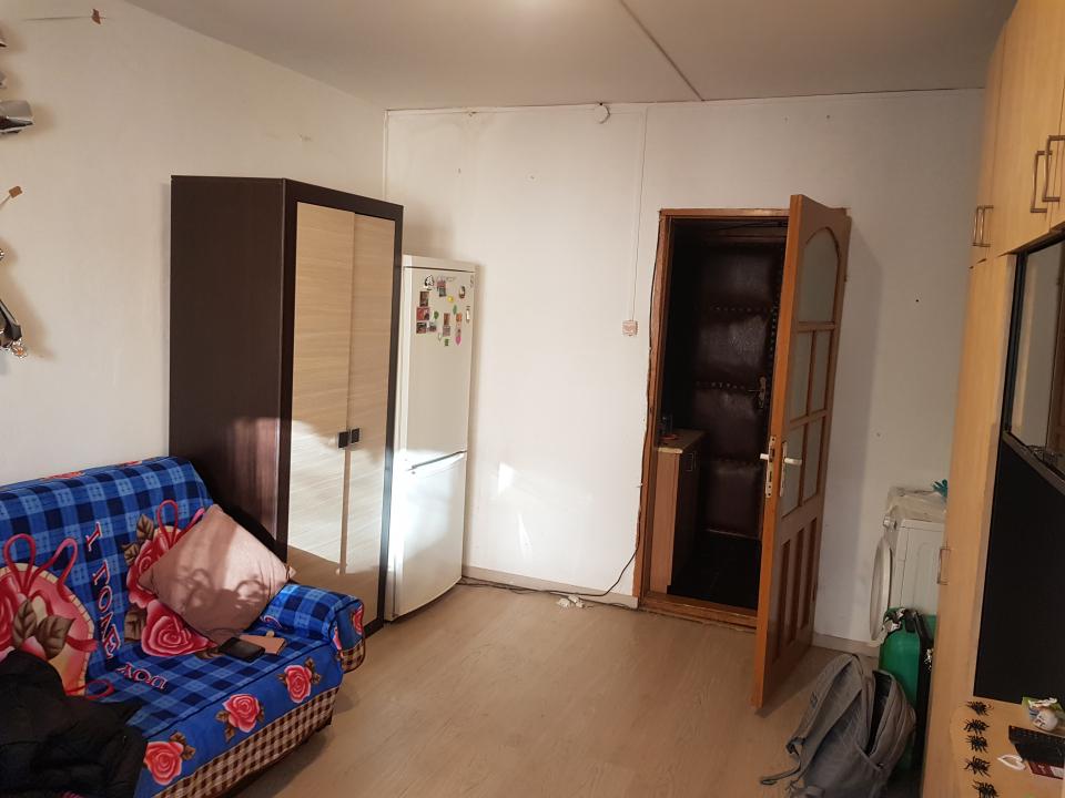 Apartament 1 camera in zona Buziasului