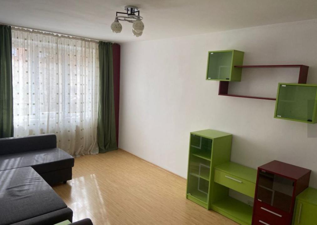 Apartament 3 camere Crangasi, Str Porumbacu