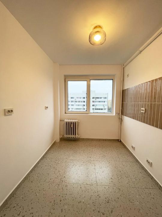 Apartament 2 camere renovat in bloc anvelopat, Lujerului, Militari