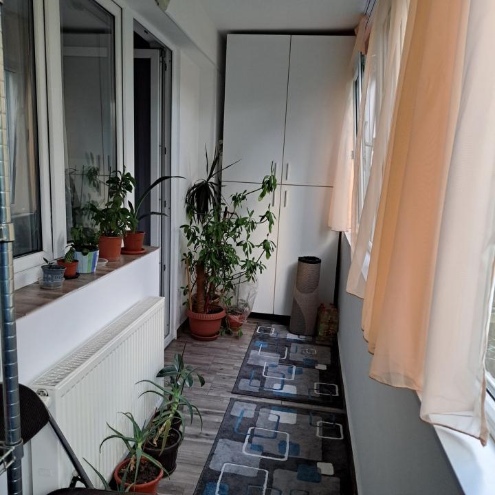 Apartament 3 camere renovat integral 5 minute metrou Gorjului, Militari
