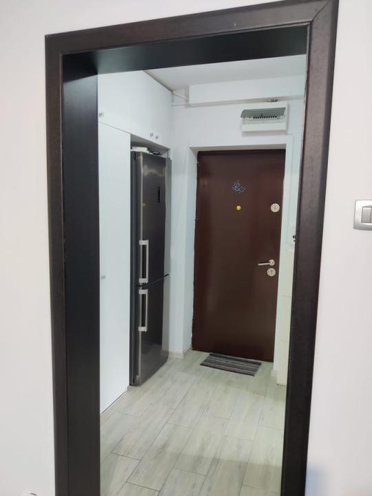Apartament 3 camere renovat integral 5 minute metrou Gorjului, Militari
