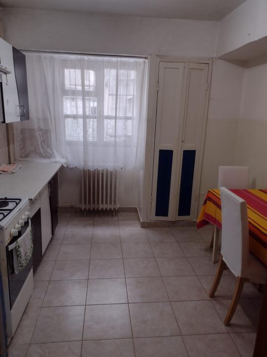 Apartament cu 3 camere blo 1980, Constantin Brancusi, Drumul Taberei