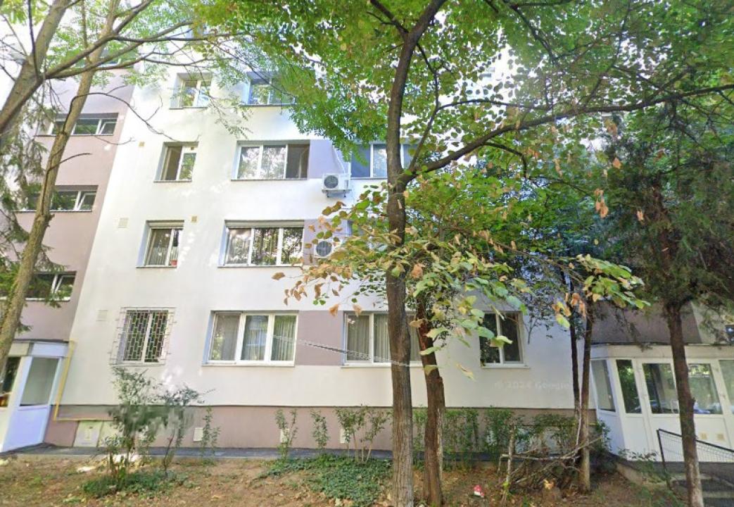 Apartament 3 camere in bloc anvelopat, zona Politehnica, Militari