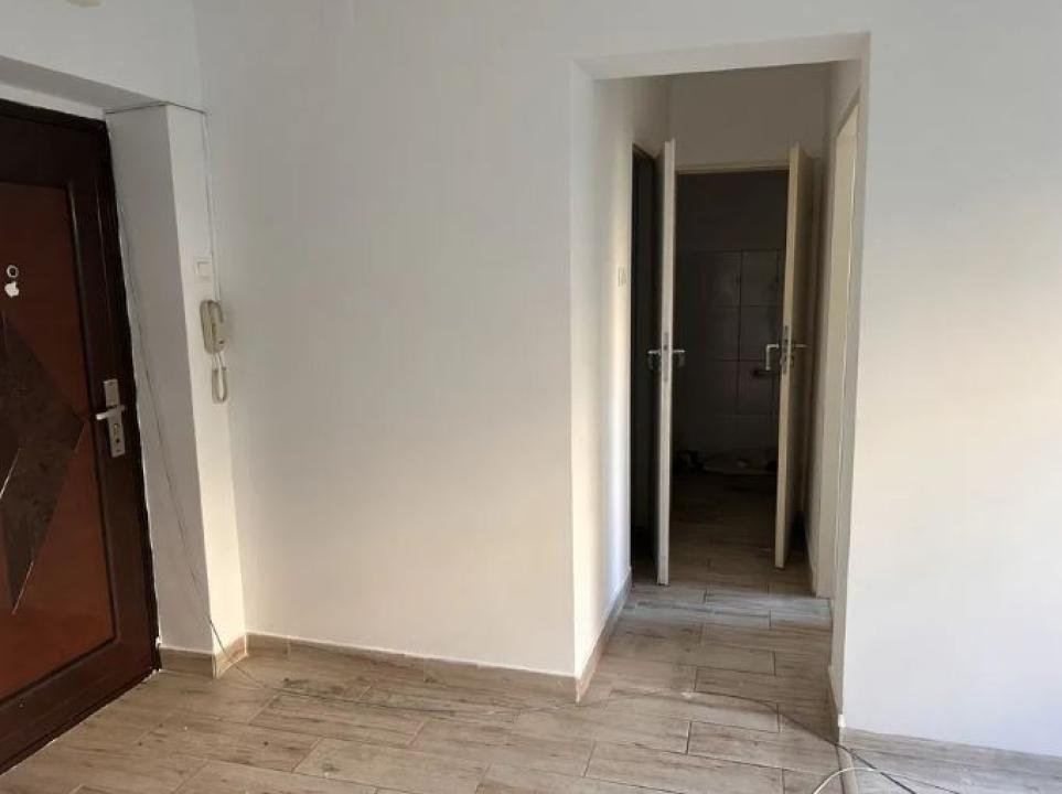 Apartament 2 camere 7 minute metrou Gorjului, Militari