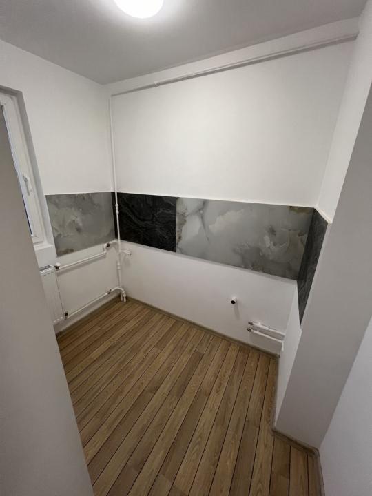 Garsoniera renovata 5 minute metrou Favorit, Drumul Taberei