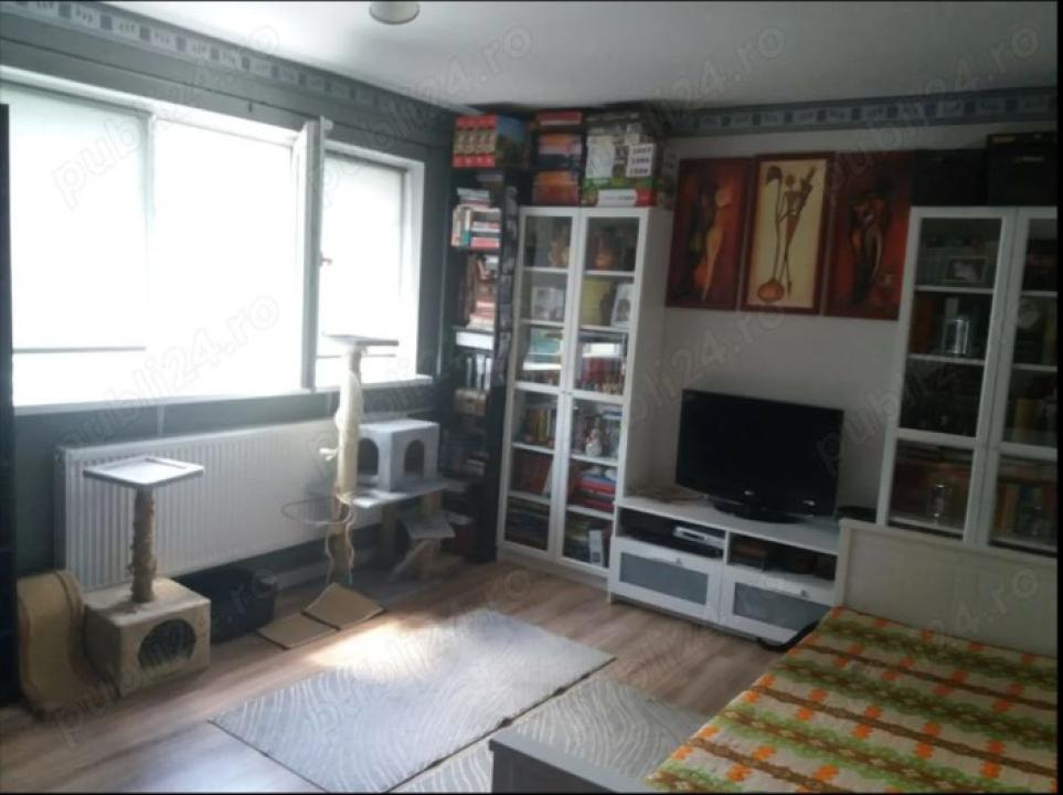 Apartament 4 camere, Sos Alexandriei,  Teius