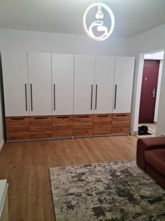 Apartamnt 2 camere Crangasi / Giulesti