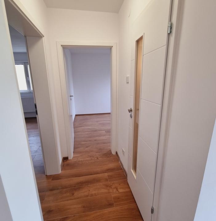 Apartament 3 camere renovat in bloc anvelopat, Favorit, Drumul Taberei