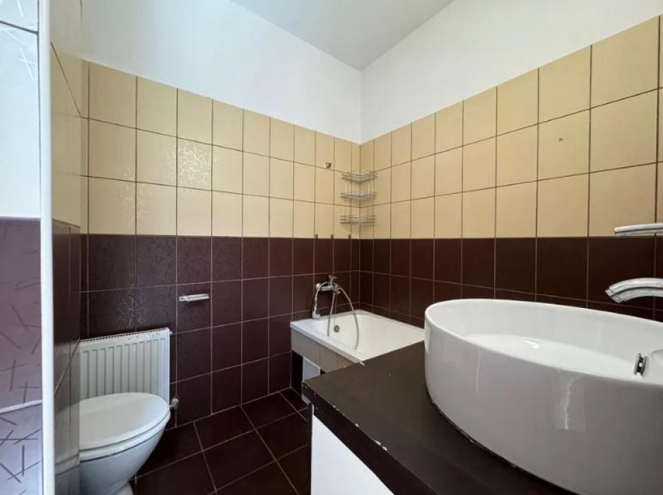 Apartament 3 camere Giulesti / Basarab