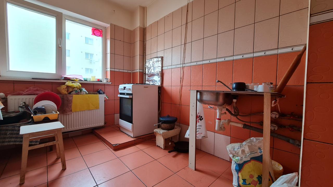 Apartament 2 camere bloc 1992 Tei / Obor / Parcul Circului