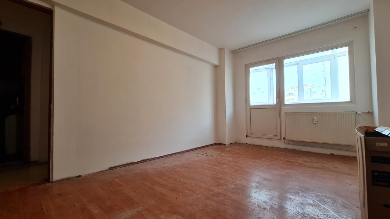 Apartament 2 camere bloc 1992 Tei / Obor / Parcul Circului