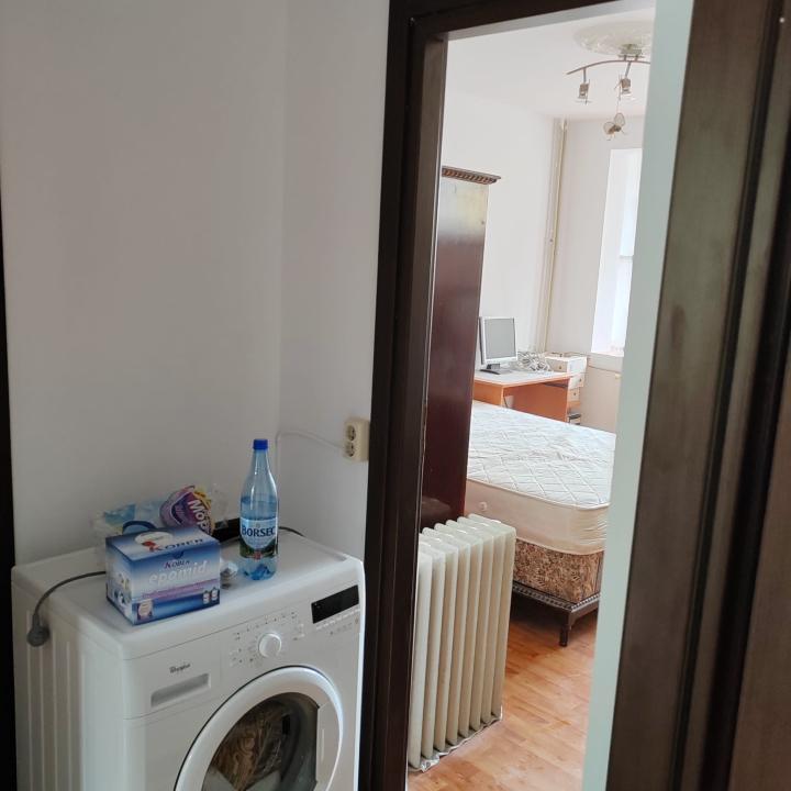 Apartament 3 camere la 3 minute de metrou Pacii, Militari