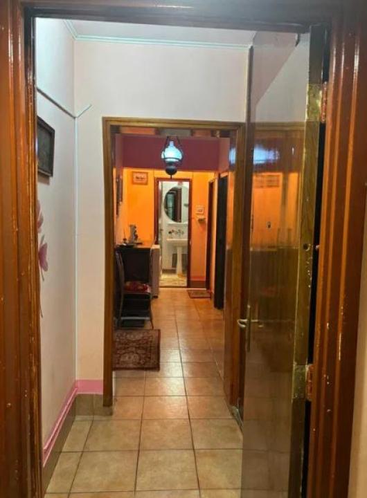 Apartament 3 camere Calea Crangasi