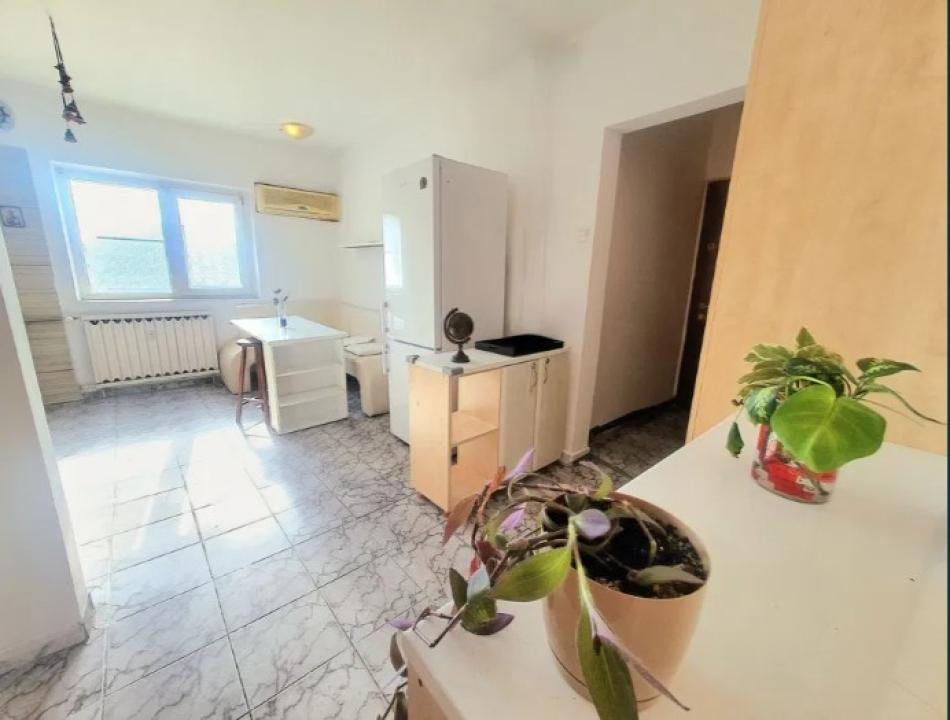 Apartament 3 camere, Str Mihail Sebastian, 13 Septembrie