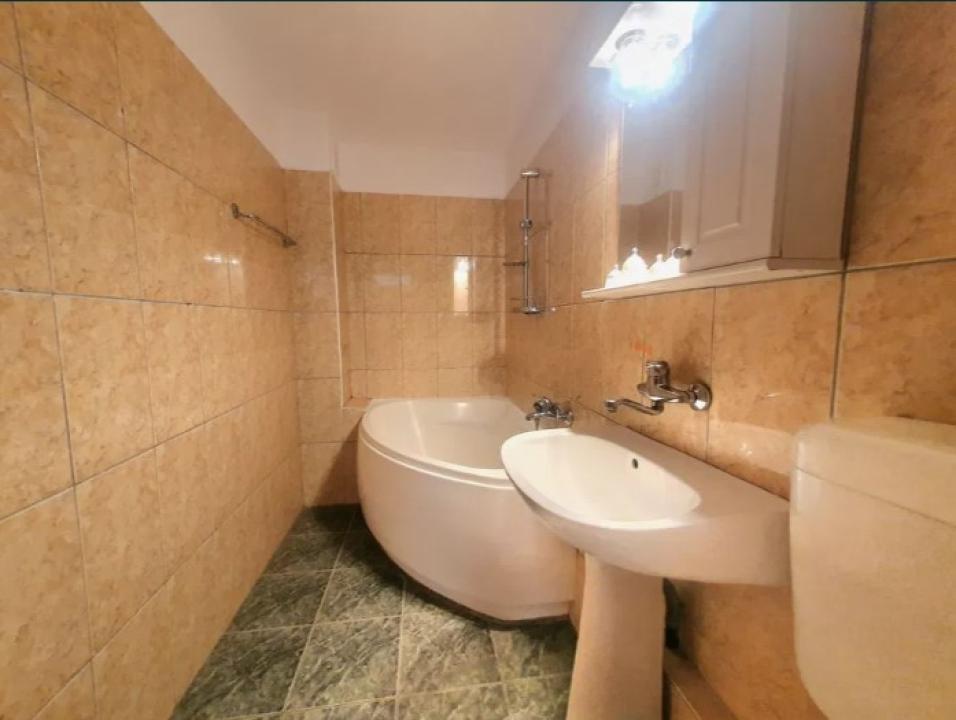 Apartament 3 camere, Str Mihail Sebastian, 13 Septembrie