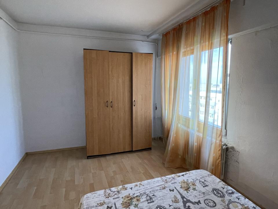 Apartament 3 camere, bloc anvelopat la 2 minute de metrou Lujerului, Militari