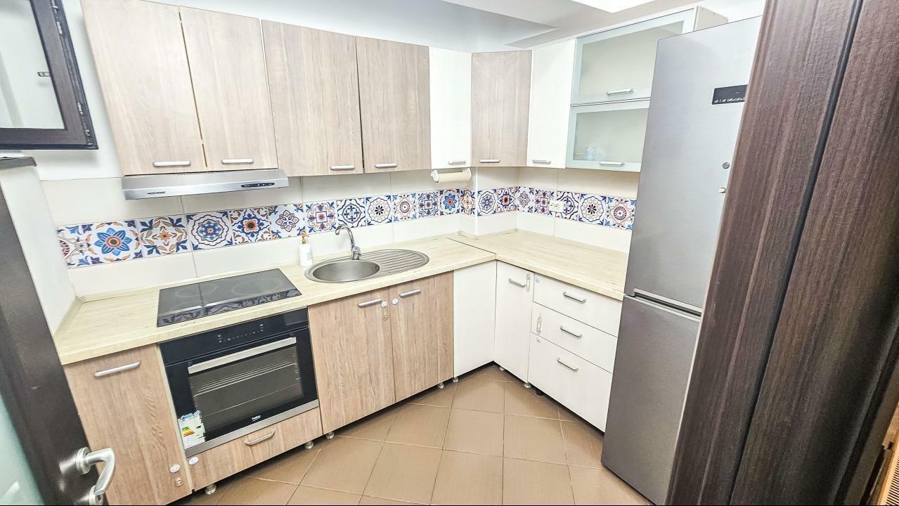 Apartament 3 camere mobilat utilat, cartier Damaroaia, Bucurestii Noi