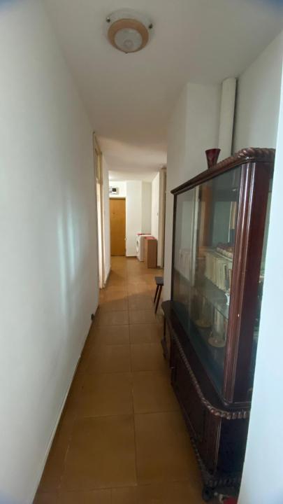 Apartament 3 camere cu 2 bai in bloc 1979 langa metrou Lujerului, Militari