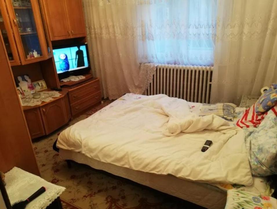 Apartament 3 camere Calea Crangasi