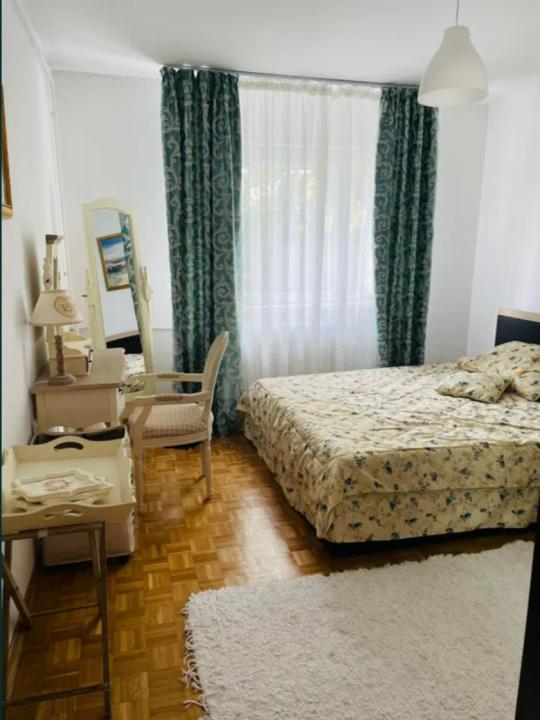 Apartament cu 4 camere Aparatorii Patriei, Berceni